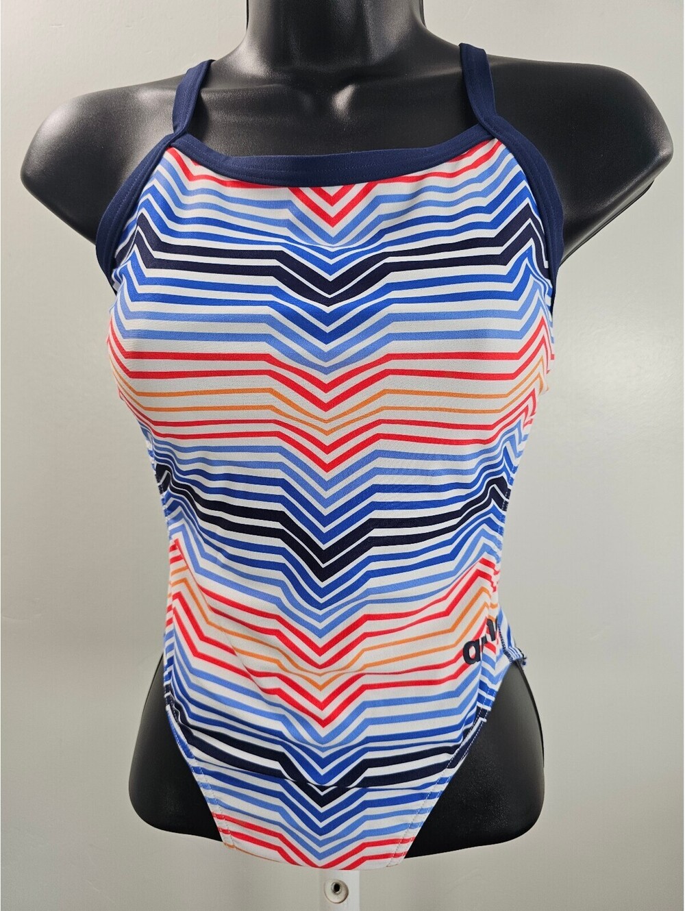 Arena Women's Swim Suit Sz 28